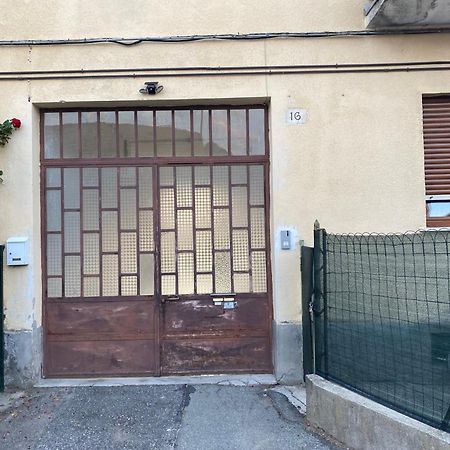 Apartamento Turin Little House Exterior foto